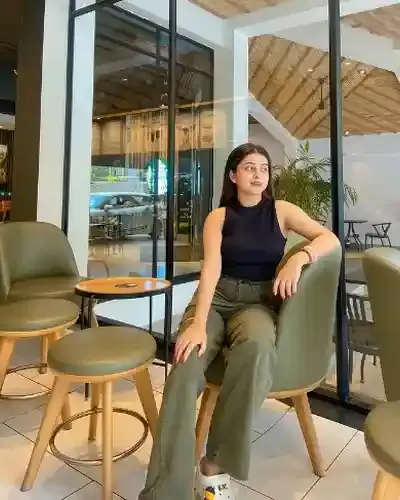 Escort Service Phansidewa